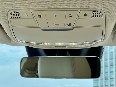 Certified 2022 Mercedes-Benz GLC 300 4MATIC image 33