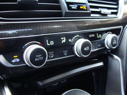 Used 2022 Honda Accord Sport image 22