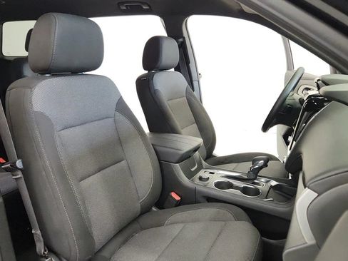 Used 2023 Chevrolet Traverse LT FWD image 39