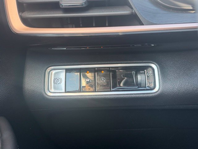 Used 2024 Buick Envision Sport Touring AWD/4WD image 14