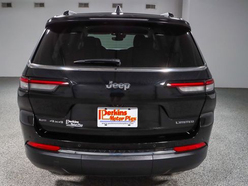 Used 2023 Jeep Grand Cherokee L Limited AWD/4WD image 8