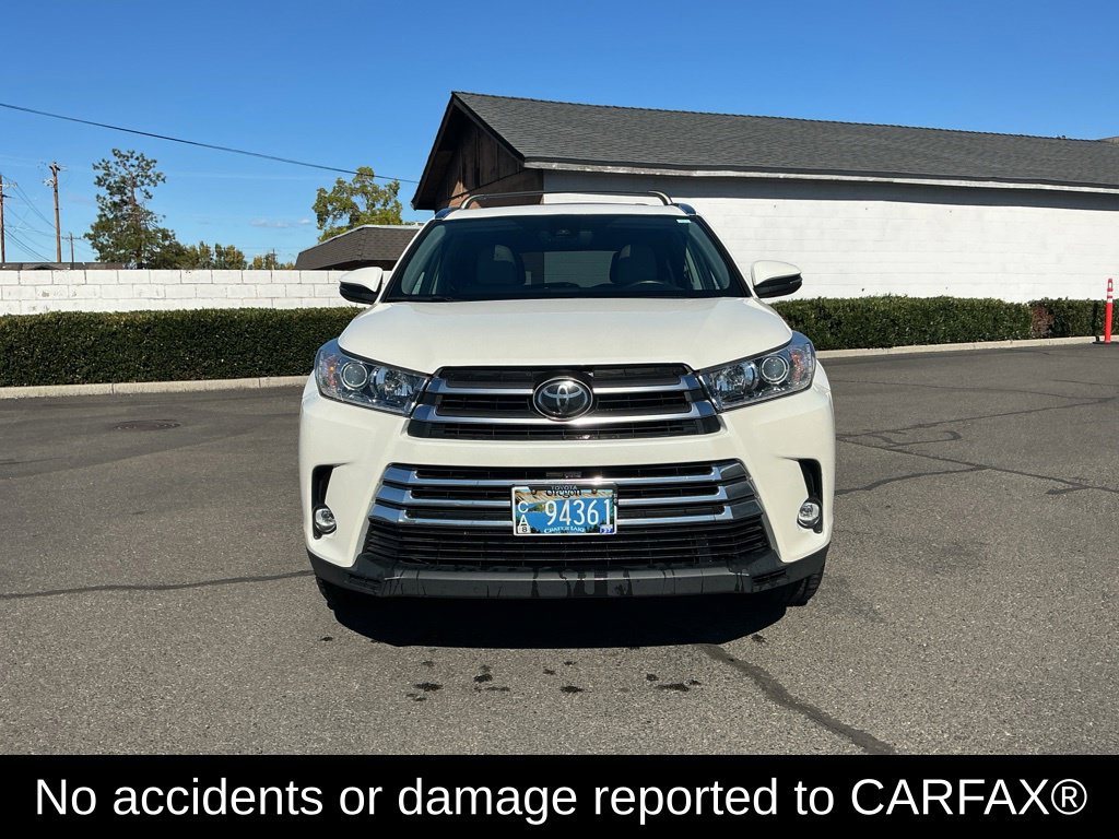 Used 2019 Toyota Highlander Limited AWD/4WD image 2