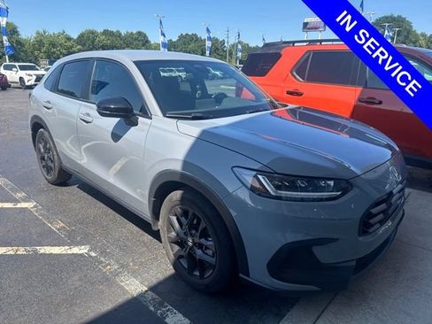 Used 2025 Honda HR-V Sport image 1