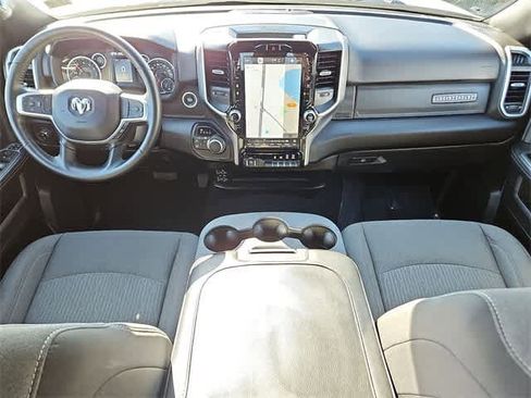 Used 2024 RAM 2500 Big Horn w/ Sport Appearance Package image 11