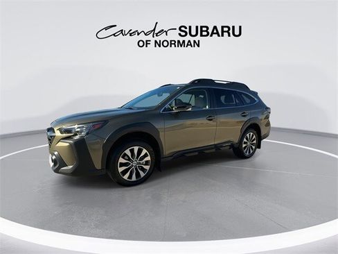 Used 2025 Subaru Outback Limited image 7