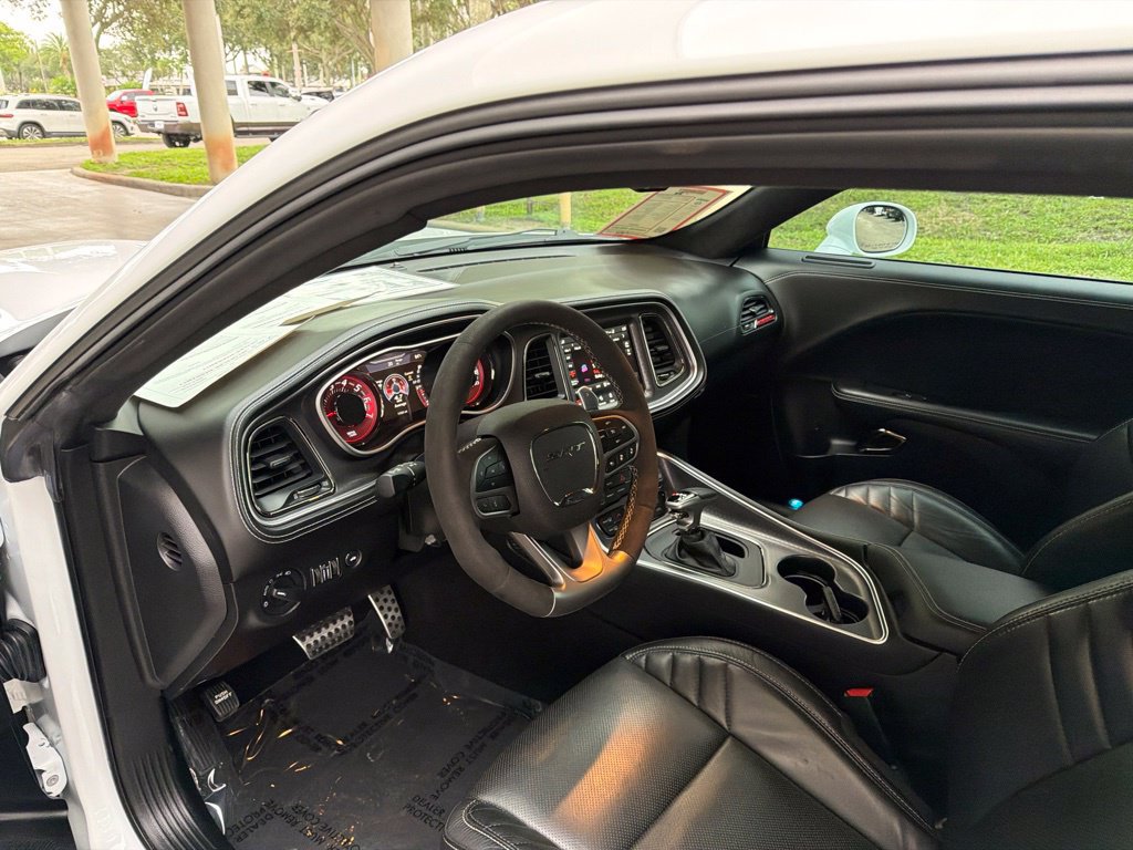 Used 2023 Dodge Challenger SRT Hellcat RWD image 7