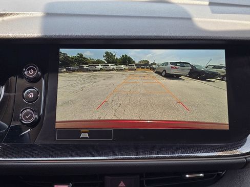 Used 2023 Buick Envision Preferred FWD image 16