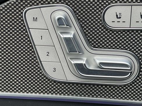 Used 2022 Mercedes-Benz GLE 53 AMG 4MATIC image 22