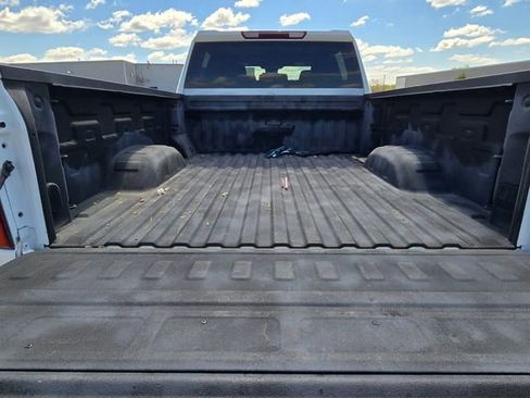 Used 2024 Chevrolet Silverado 2500 LT image 12