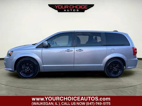 Used 2019 Dodge Grand Caravan GT FWD image 4