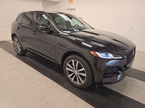Used 2023 Jaguar F-PACE S AWD/4WD image 3