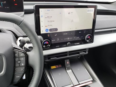 New 2026 Subaru Solterra Premium image 10