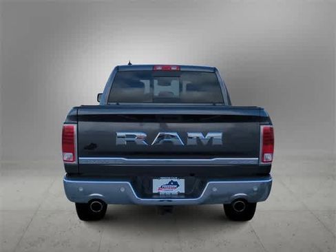 Used 2018 RAM 1500 Limited image 7