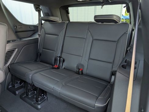New 2026 GMC Yukon Elevation w/ Elevation Premium Package AWD/4WD image 28