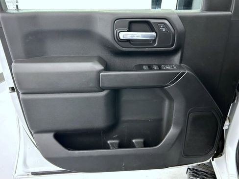 Used 2024 GMC Sierra 2500 Pro w/ 1SA Pro Safety Plus Package AWD/4WD image 9