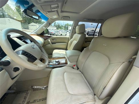 Used 2012 INFINITI QX56 4WD w/ Theater Pkg image 11
