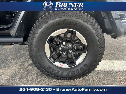 Used 2021 Jeep Wrangler Unlimited Rubicon image 9