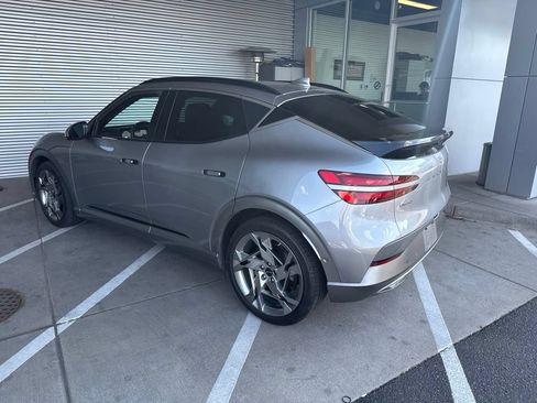 Used 2023 Genesis GV60 Performance AWD/4WD image 4