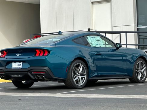 New 2026 Ford Mustang Coupe image 3