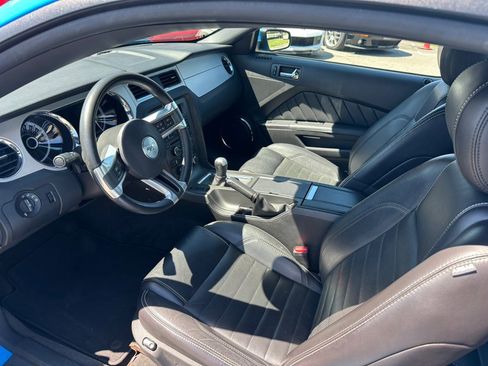 Used 2013 Ford Mustang GT Premium w/ Security Pkg RWD image 12