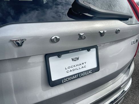 Used 2025 Volvo XC90 B6 Plus image 14