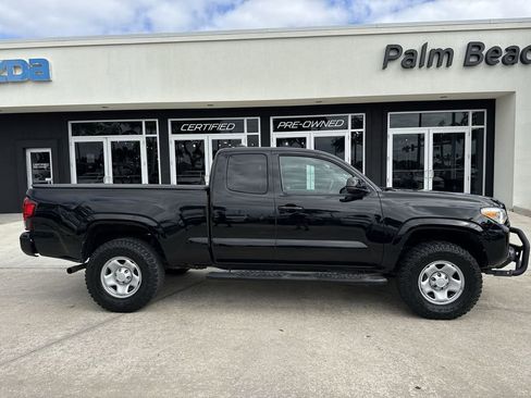 Used 2021 Toyota Tacoma SR w/ SR Convenience Package RWD image 33