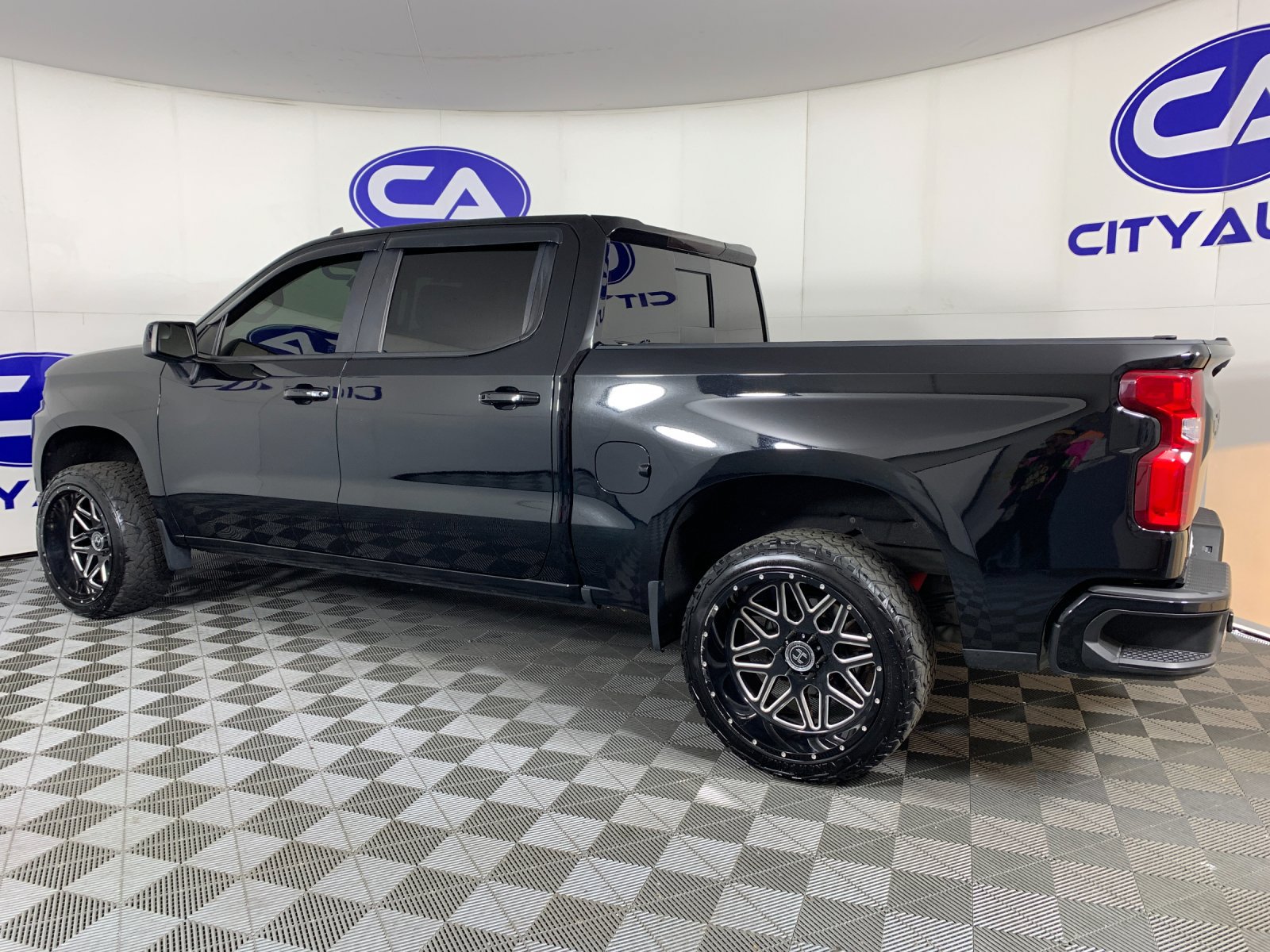 Used 2019 Chevrolet Silverado 1500 RST AWD/4WD image 5