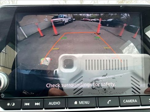 Used 2022 Nissan Altima 2.5 SV w/ SV Premium Package AWD/4WD image 19