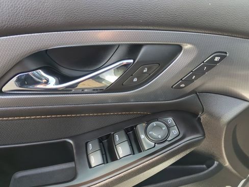 Used 2020 Chevrolet Traverse Premier w/ Redline Edition image 38