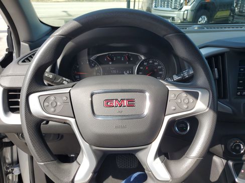 Used 2022 GMC Terrain SLE FWD image 42