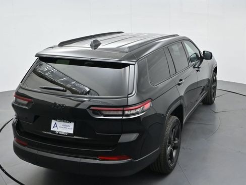 New 2025 Jeep Grand Cherokee L Altitude image 58