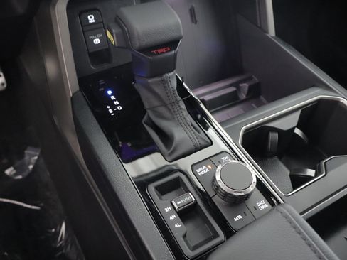 New 2026 Toyota Tundra SR5 AWD/4WD image 19