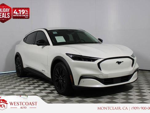 Used 2025 Ford Mustang Mach-E Select w/ Comfort Package Lite image 1