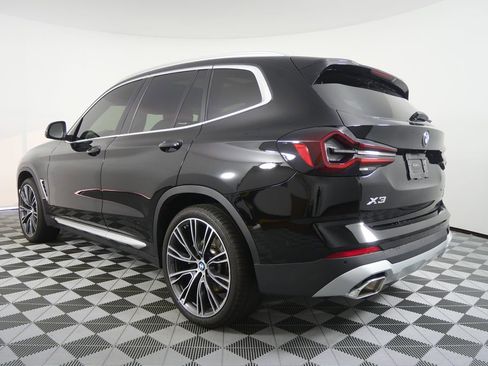 Used 2024 BMW X3 xDrive30i w/ Premium Package image 5