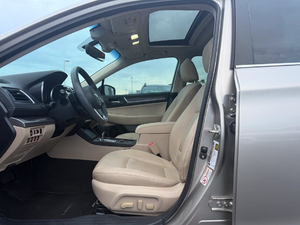 Used 2018 Subaru Legacy 3.6R Limited AWD/4WD image 5