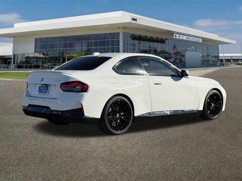 Used 2023 BMW 230i 230i w/ M Sport Package image 11