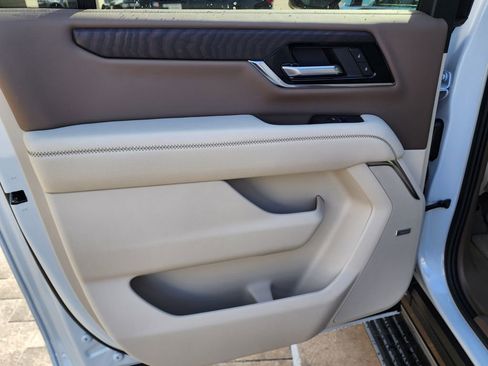 New 2026 GMC Yukon XL Denali w/ Sun & Power Step Package image 48