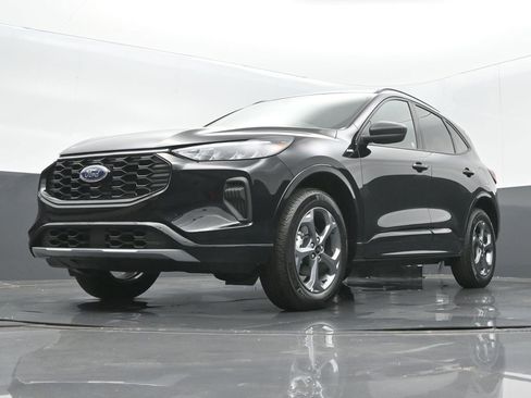 Used 2024 Ford Escape ST-Line image 8