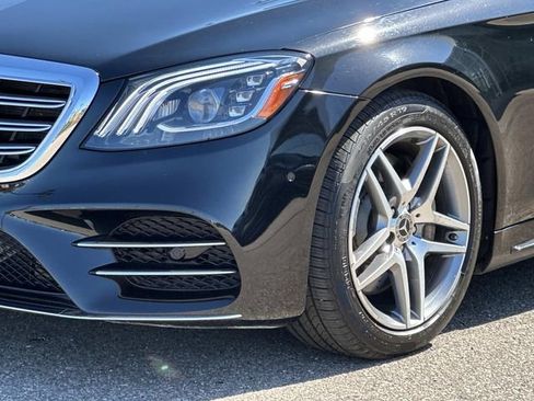 Used 2019 Mercedes-Benz S 560 4MATIC Sedan image 7