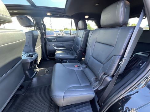 Used 2023 Toyota Sequoia Platinum AWD/4WD image 32