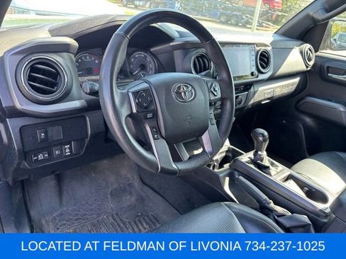 Used 2021 Toyota Tacoma TRD Off-Road w/ TRD Premium Off Road Package RWD image 8