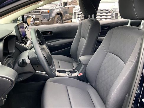 Used 2026 Toyota Corolla LE image 8