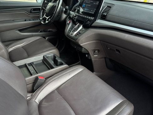 Certified 2018 Honda Odyssey EX-L image 17