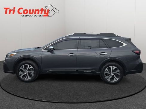 Used 2022 Subaru Outback Touring w/ Popular Package #2 image 5