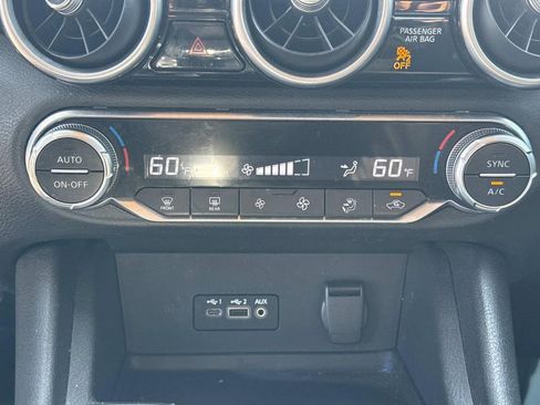 Certified 2021 Nissan Sentra SV image 23