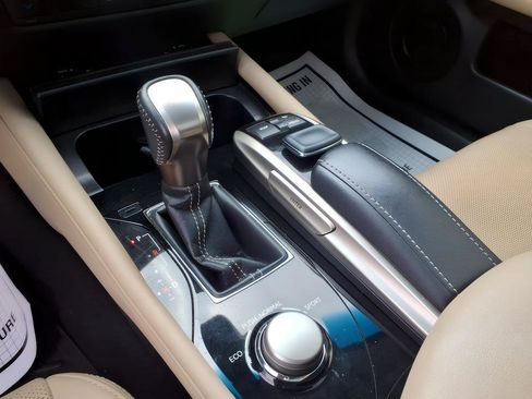 Used 2016 Lexus GS 350 RWD image 23