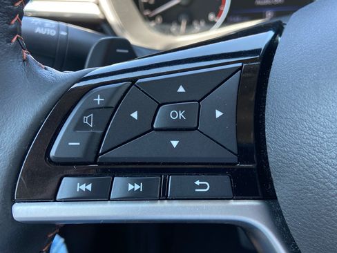 Used 2023 Nissan Altima 2.5 SR AWD/4WD image 19