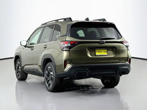 New 2026 Subaru Forester Touring AWD/4WD image 5