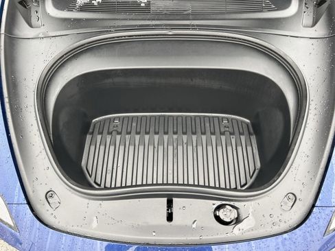 Used 2024 Tesla Model 3 Standard Range image 28