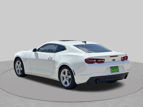 Used 2023 Chevrolet Camaro LT w/ Technology Package RWD image 3